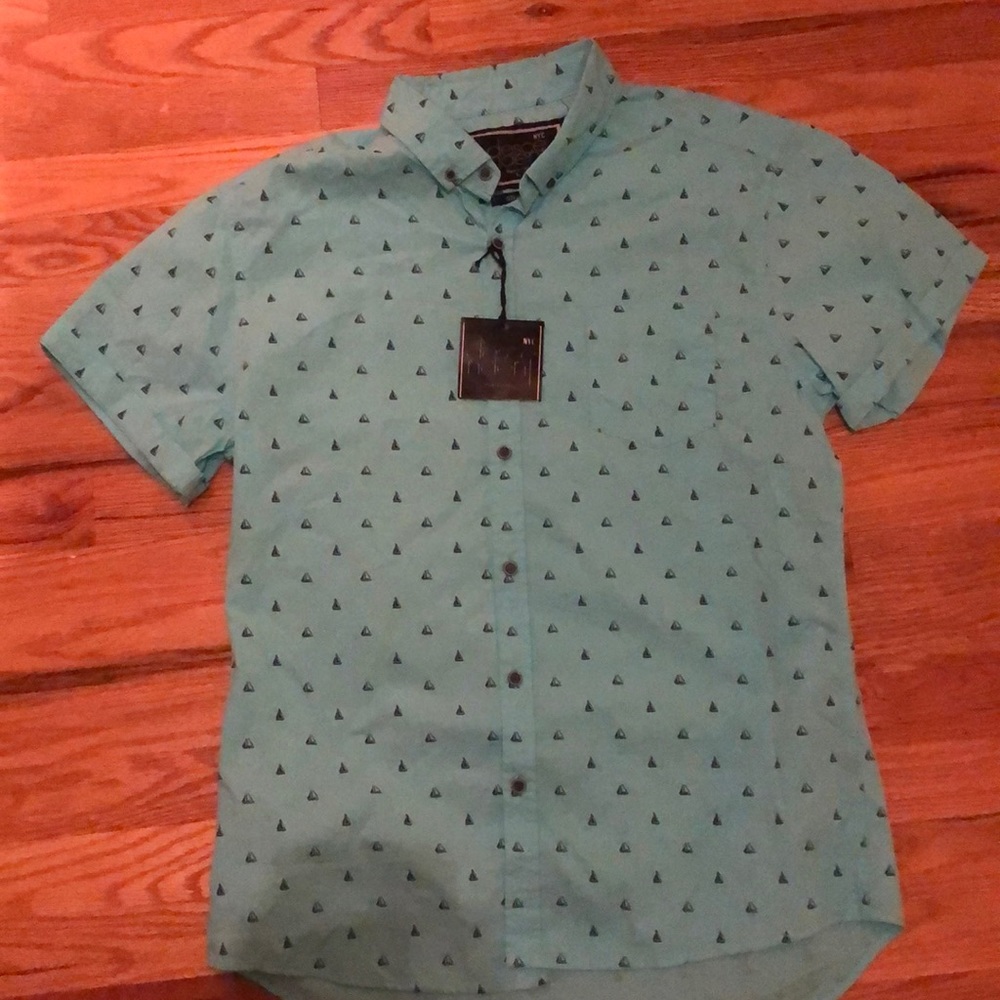 Short sleeve button down sailboat design